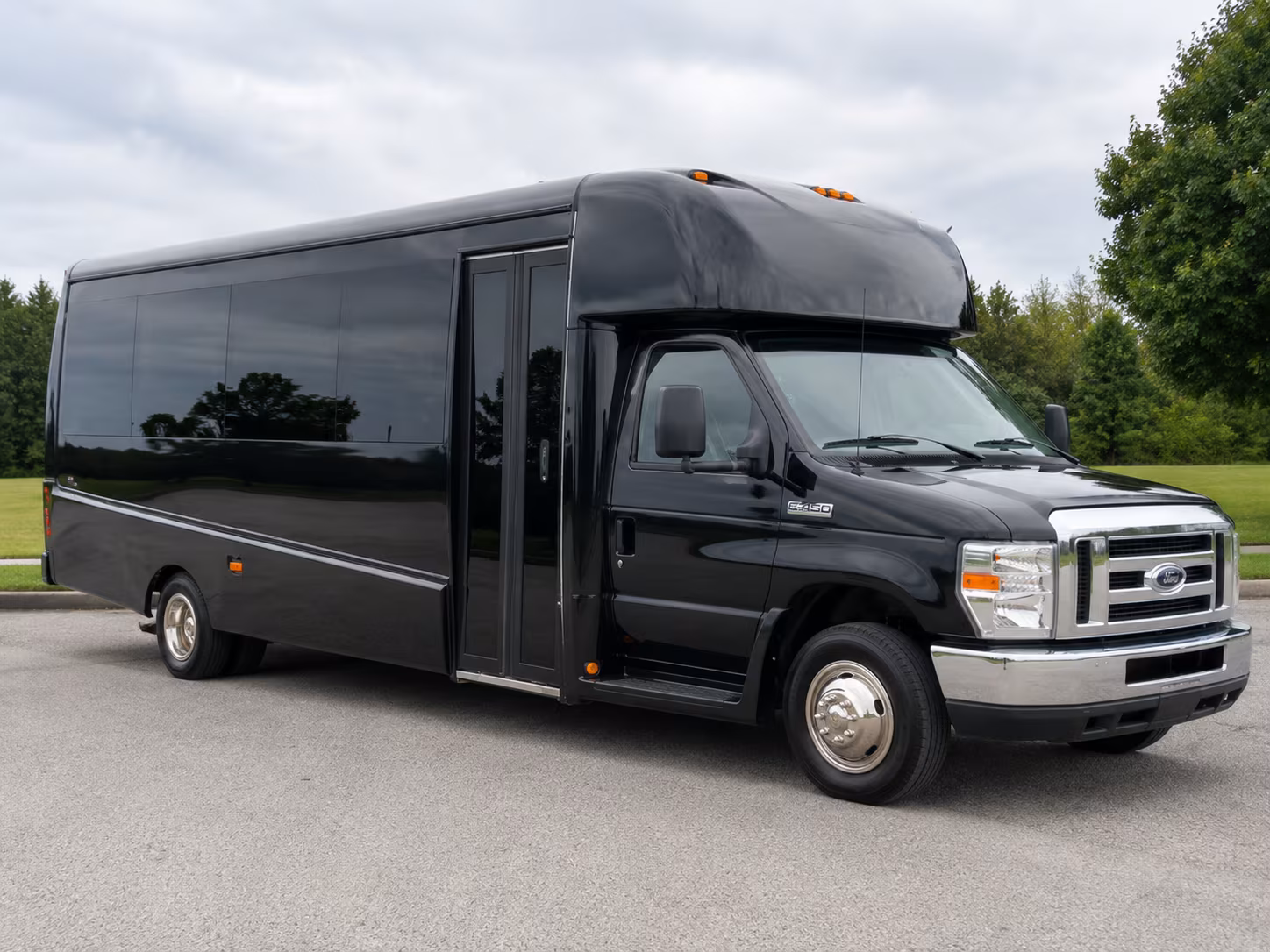 baton rouge charter buses for corporate transportation
