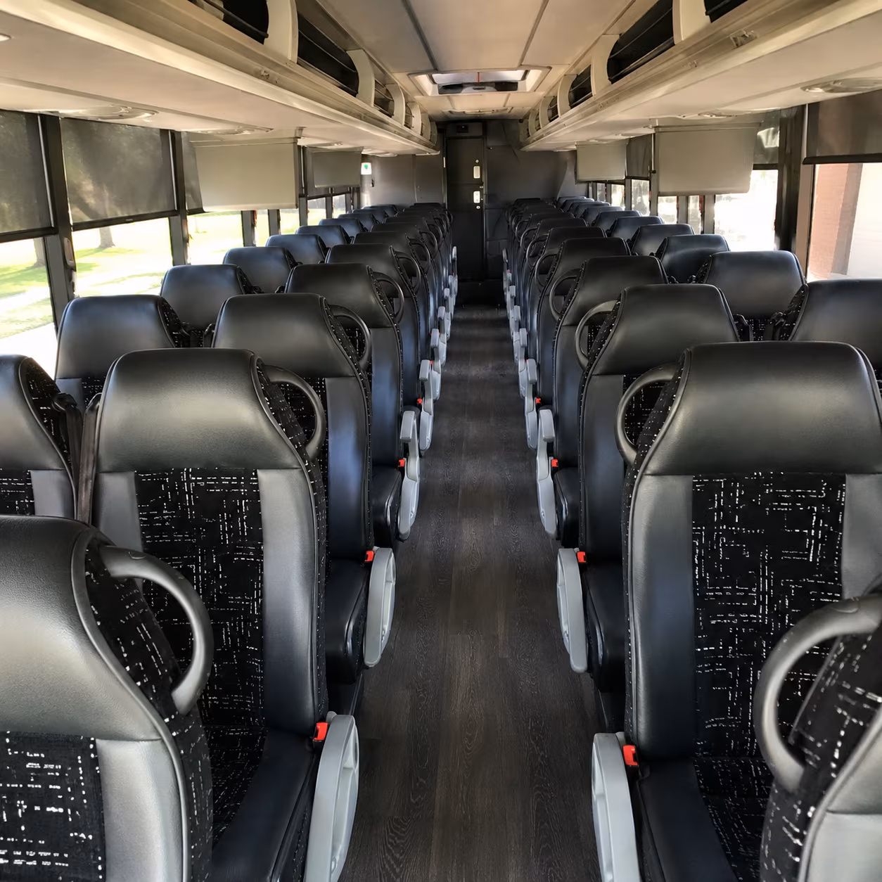 baton rouge show up to baton rouge concerts in a charter bus
