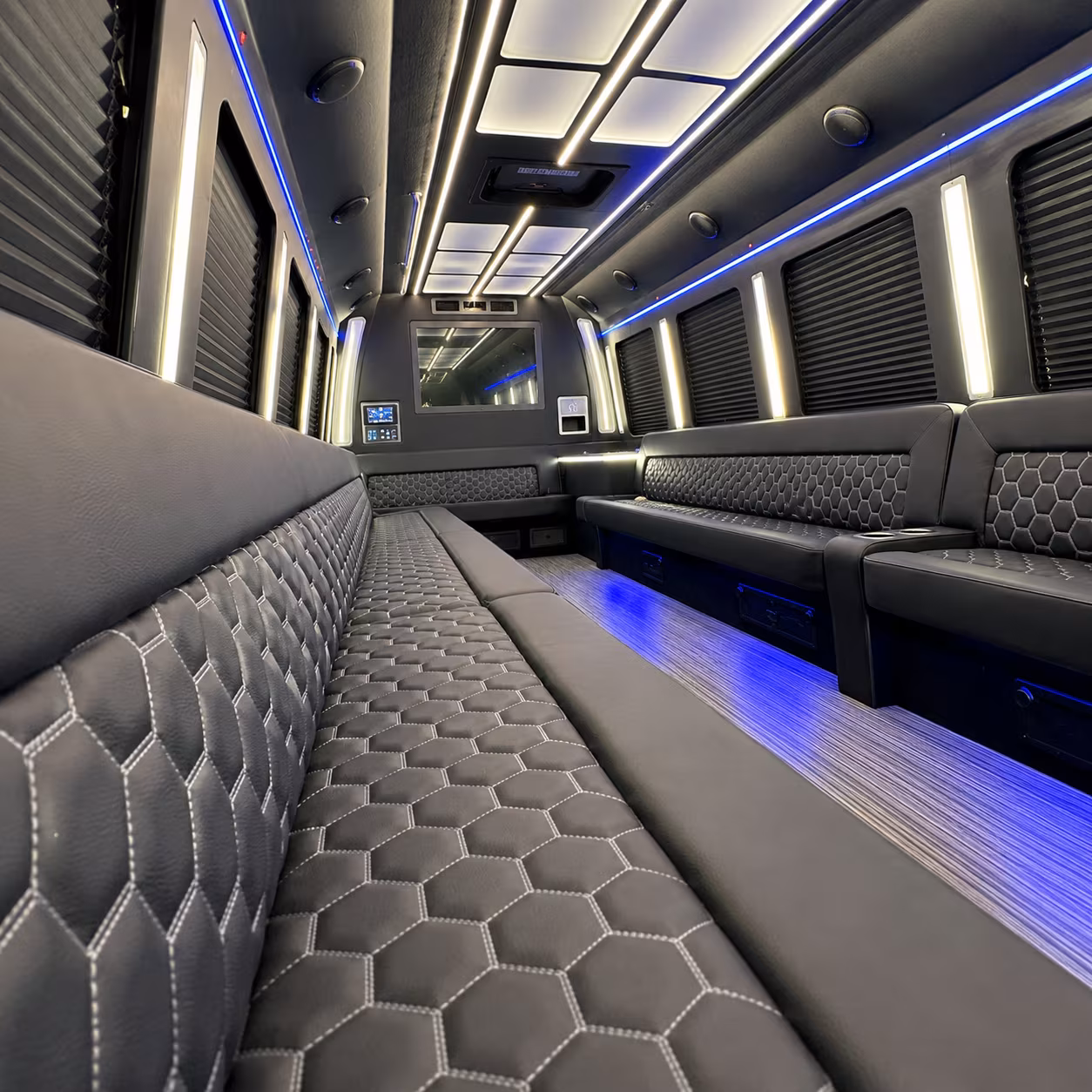 lauberge golden nugget casino party bus rental