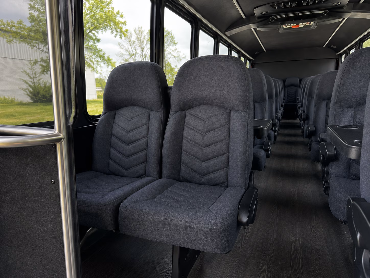 pearland timely charter buses for pearland corporate outings