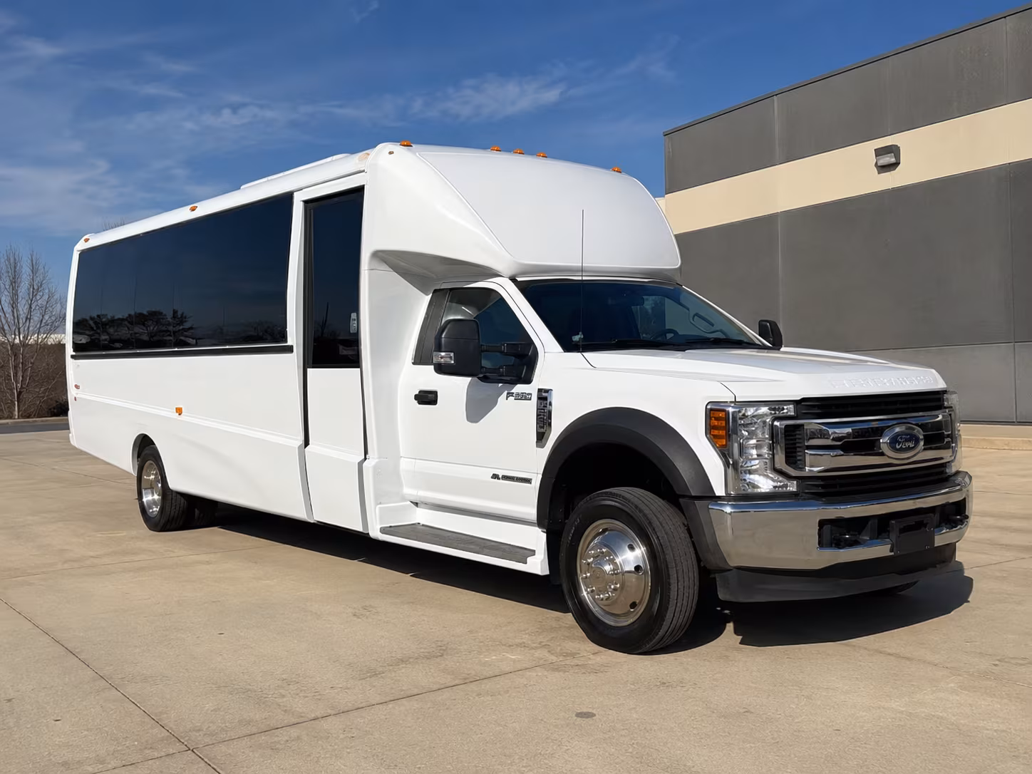 sugar land arrive on time for sugar land trade shows and conferences