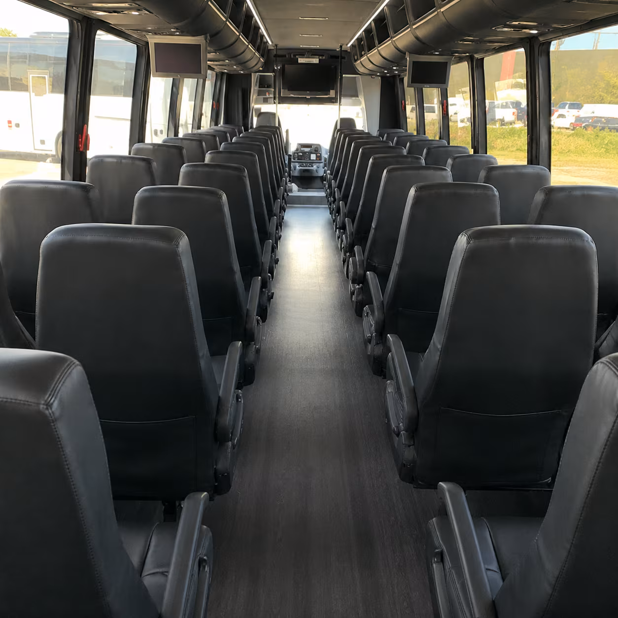 sugar land rent a long distance charter bus in sugar land